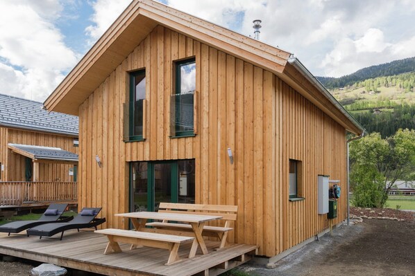 Holiday Home Exterior [summer]