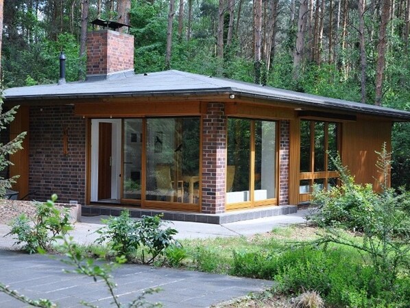 Oklassificerad bild, 1 av 9, knapp