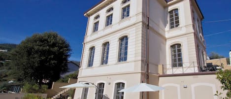 Extérieur