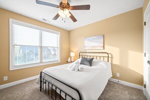 Bedroom #2 w/ Full Sized Bed