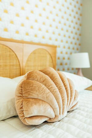 Queen Bedroom