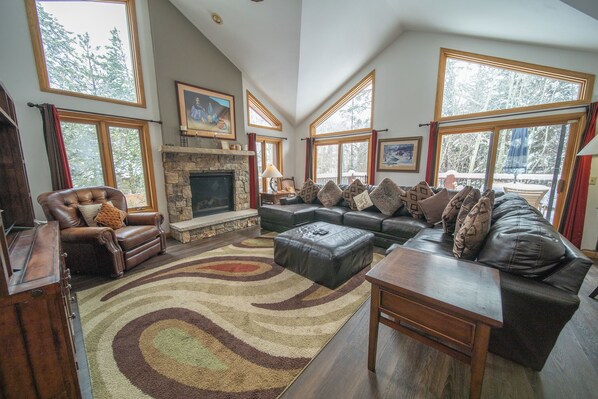 Inviting CO private home!