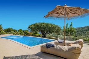 Villa Mezzo Suite image