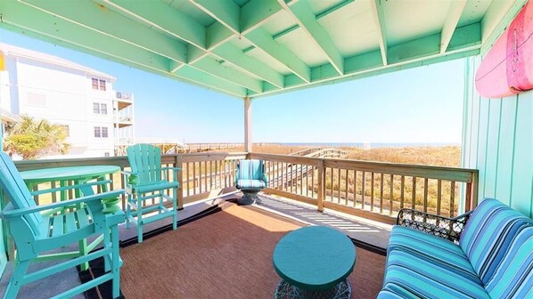 Lounging Area on Balcony with Ocean Views