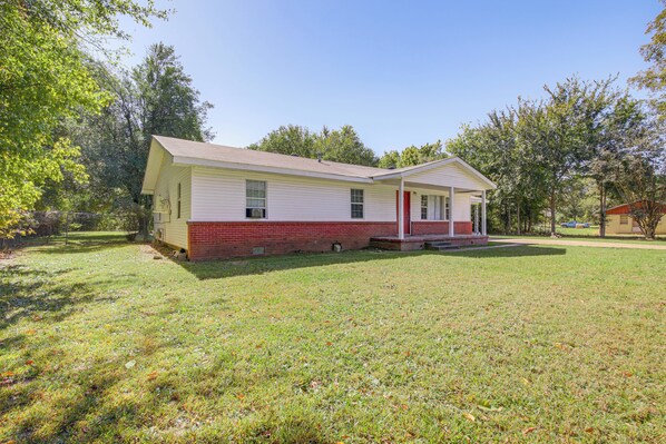 Marvell Vacation Rental | 3BR | 2.5BA | 1,600 Sq Ft | 2 Steps to Enter