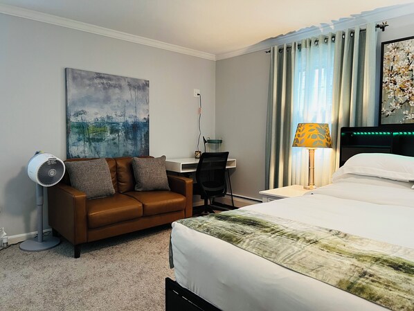 Master’s Bedroom with ensuite.