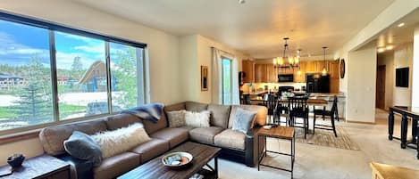 Spacious, downtown location with views of the Rendezvous Event Center
