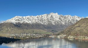 Spectacular views of the Remarkables mountains
