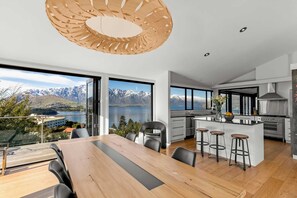 Vast Kitchen and dining room with breathtaking views