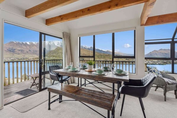 Amazing views from dining room 