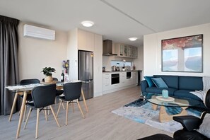 Enjoy the stylish, high quality furniture while you relax on your amazing Queenstown holiday.
