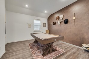 Spielezimmer