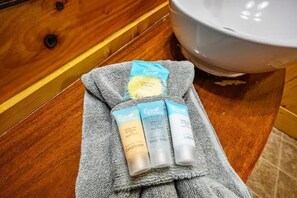 Bathroom amenities