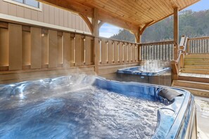 屋外スパ浴槽