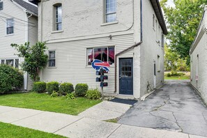 Unit Entrance