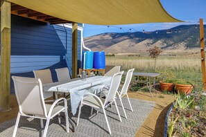 Patio | Outdoor Dining Area