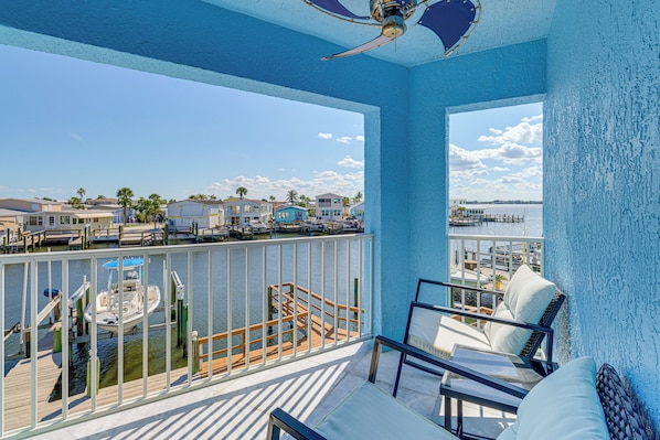 Jensen Beach Vacation Rental | 4BR | 3BA | 1,892 Sq Ft | 5 Steps Required
