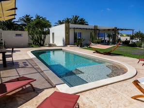 Water, Sky, Property, Swimming Pool, Building, Furniture, Plant, Azure, Tree, Shade