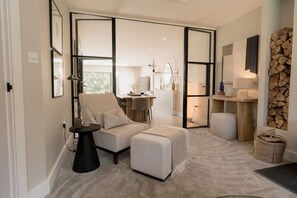 The Living Room: relax in the elegant & modern living room space.