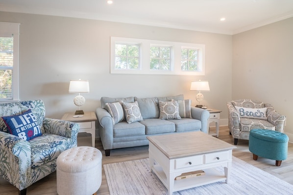 Living Room with Sofa Sleeper