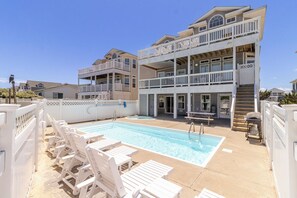 Private Pool