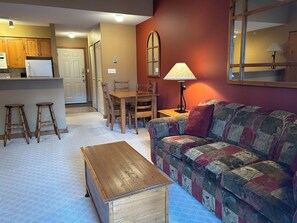 Living & Dining Room 