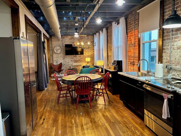 Private kitchen