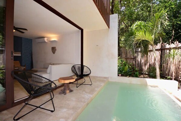 Terrace/patio