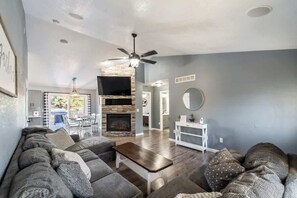 1107 SE Chaparal Dr Ankeny-19