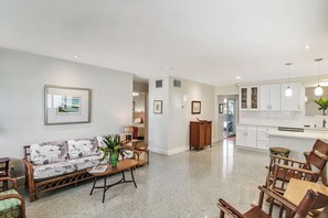 Curl up in the breezy living room & stream all your favorite entertainment