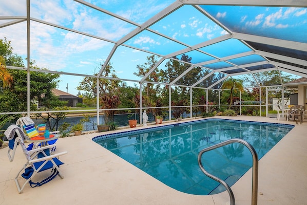 Electric heated pool