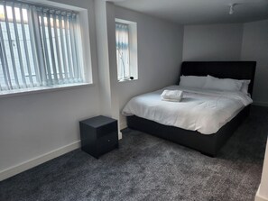 King Size Bed - Wardrobe - Bedside Table - TV