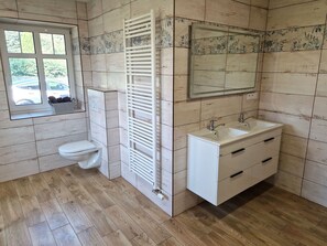 Cabinetry, Property, Window, Wood, Interior Design, Flooring, Floor, Bathroom Cabinet, Tap