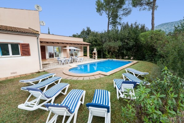 Holiday Home Swimming Pool
