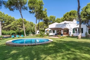 Holiday Home Swimming Pool
