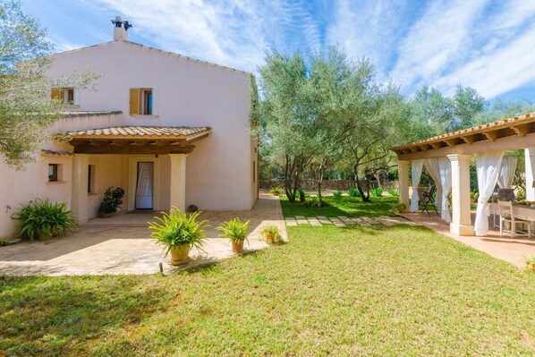 Extérieur maison de vacances [été]