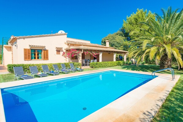 Extérieur maison de vacances [été]