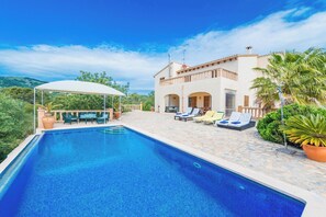 Holiday Home Exterior [summer]