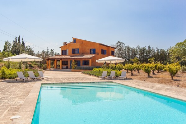 Holiday Home Exterior [summer]