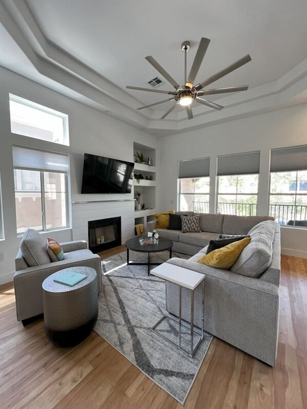 Feel the sunshine rays by the living area