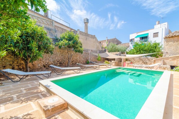 Holiday Home Swimming Pool