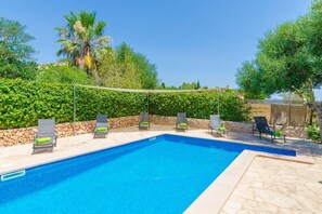 Holiday Home Swimming Pool