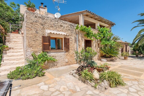 Holiday Home Exterior [summer]