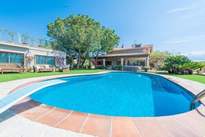 Holiday Home Exterior [summer]