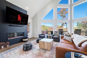 Stunning picture windows with a great view from any angle.