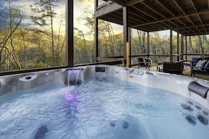Bain à remous extérieur