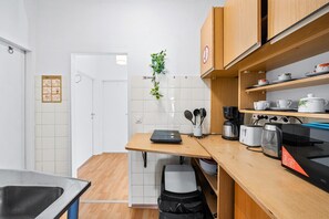 Full equipped kitchen for your stay !