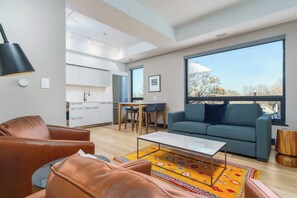 Stunning Natural Light into the Living Room