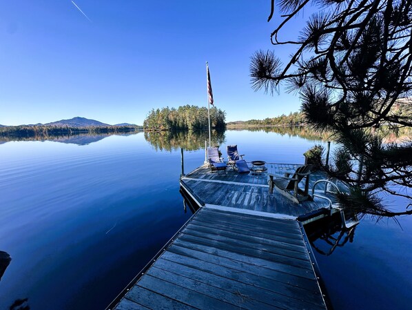 Private dock on Oseetah Lake