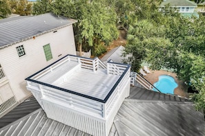 Crow's Nest Sun Deck